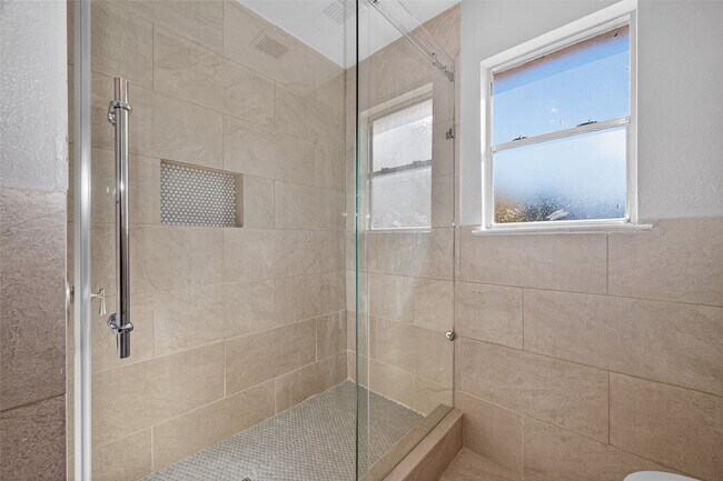 Building Photo - 17106 Pecan Acres Dr