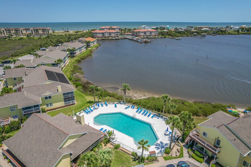 Building Photo - 1003 Ocean Marina Dr