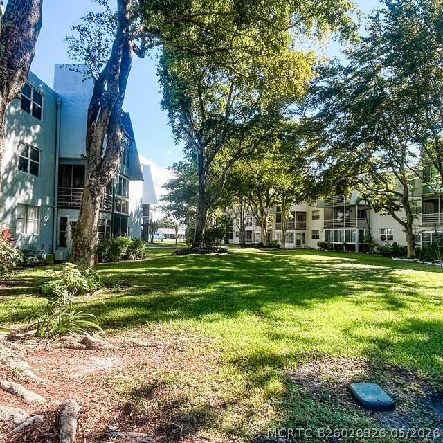 Building Photo - 9200 Lime Bay Blvd