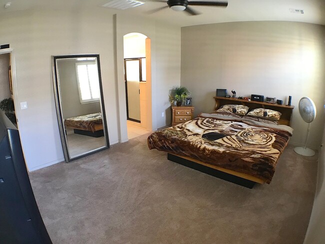 Building Photo - Sandstone Ranch Estates 4 Bed/2Bath with Refrig A/C