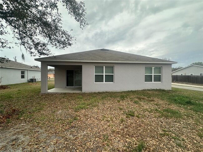 Building Photo - 318 Montgomery Ct