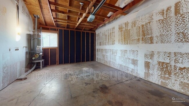 Building Photo - 2741 Gilmore Ln