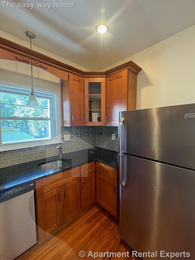 Building Photo - Cambridge/North Cambridge 1 Bedroom for $2400