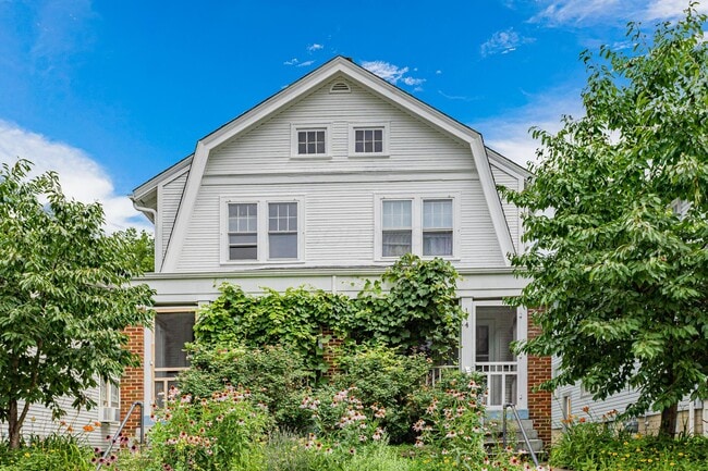 Primary Photo - 174 W Weber Rd