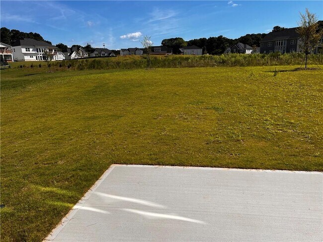 Building Photo - 3755 Crestland Ln