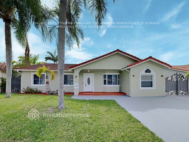 Building Photo - 17035 SW 145th Ave