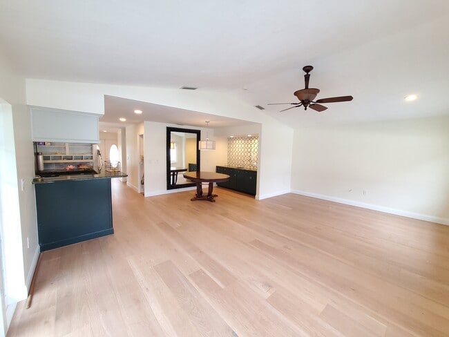 Building Photo - 3009 Osprey Ln