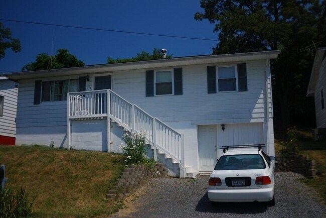 Outside - 372 Gilmore St