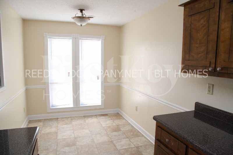 Building Photo - 7197 Deventer Cove