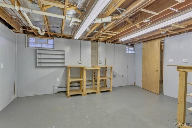 Building Photo - 116 Segsbury Rd