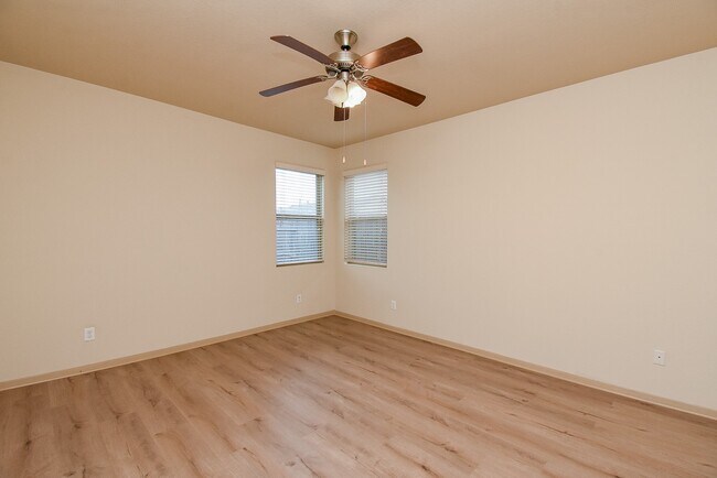Building Photo - 2106 Harmon Crest Ct
