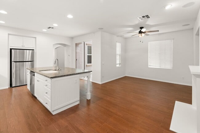 Building Photo - Four Bedroom + Loft Home in Harveston Comm...