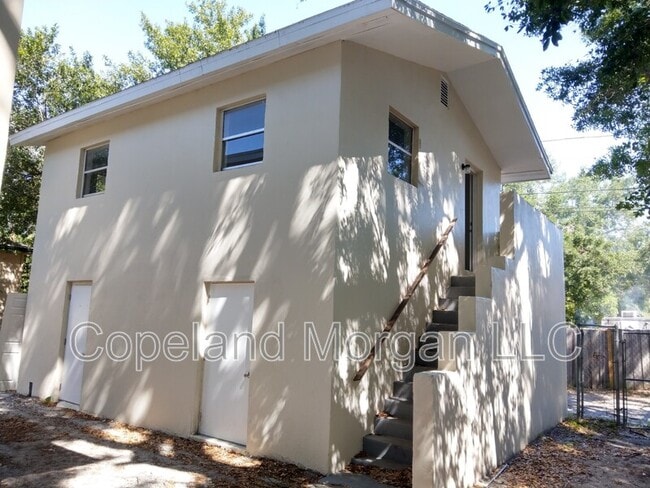 Primary Photo - 2951 6th Ave S