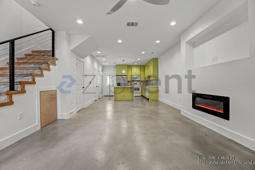 Building Photo - 124 S Mockingbird Cir