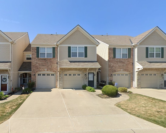 Building Photo - 617 Radnor Ln
