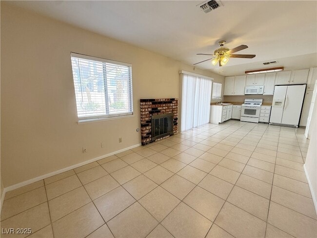 Building Photo - 6568 Gazelle Dr