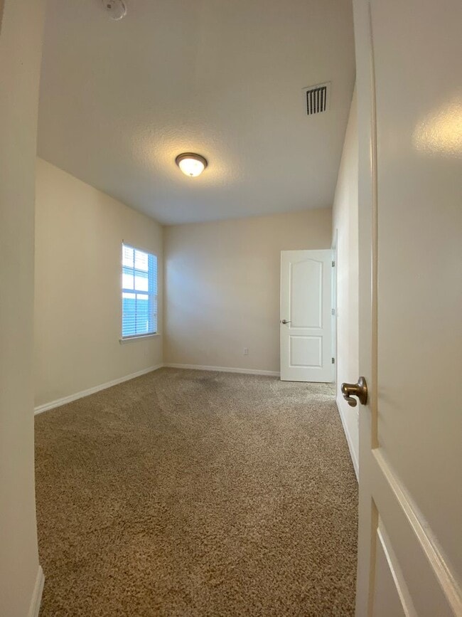 Building Photo - Spring Lake Celebration - 3 Bedroom 2.5 Bathroom House