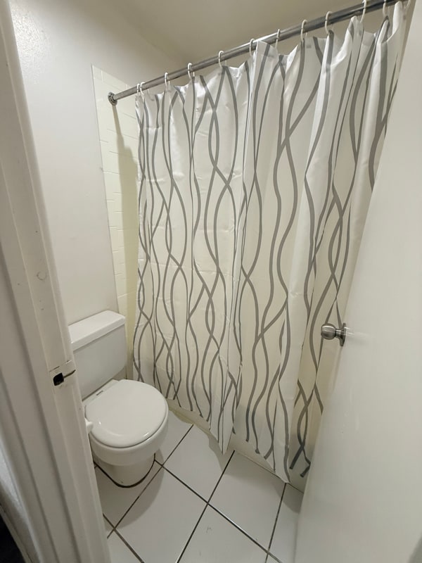 Building Photo - 3438 N Oakland Ave