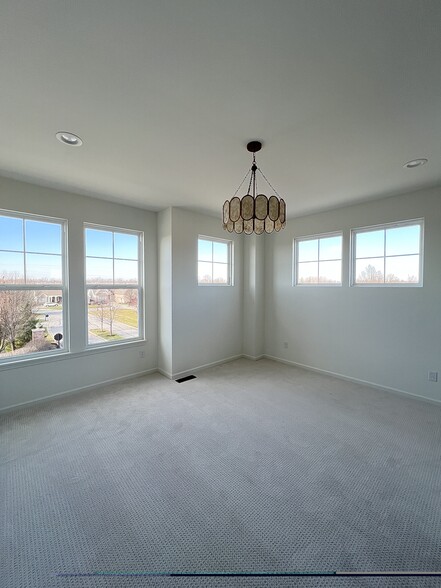 Building Photo - 15296 Mystic Rock Dr