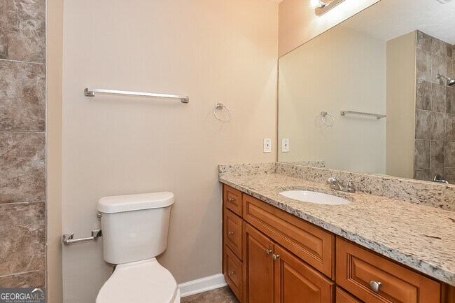 Building Photo - 3668 Willow Wood Way NW