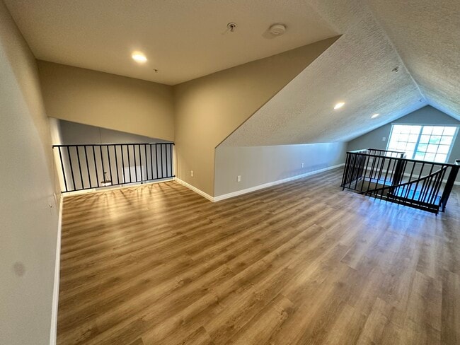 Building Photo - 4985 Kiska Ln