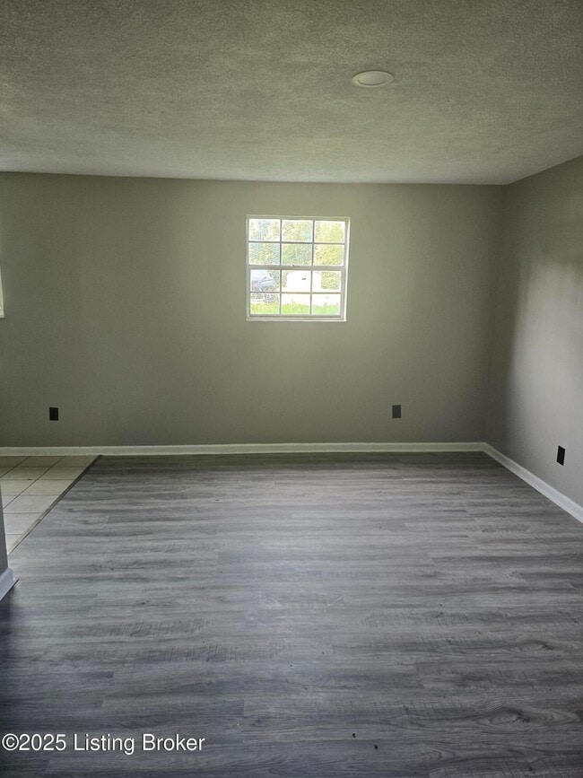 Building Photo - 3421 Shanks Ln