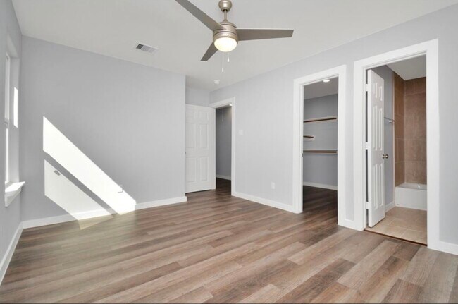 Building Photo - 5709 Breland St