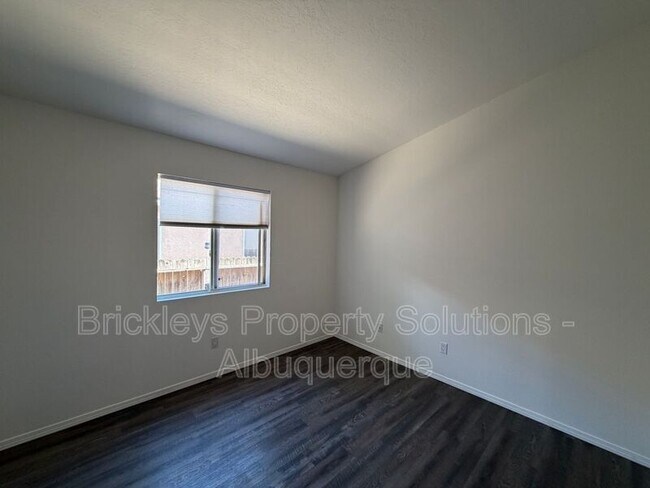 Building Photo - 6019 Full Moon Ave NW