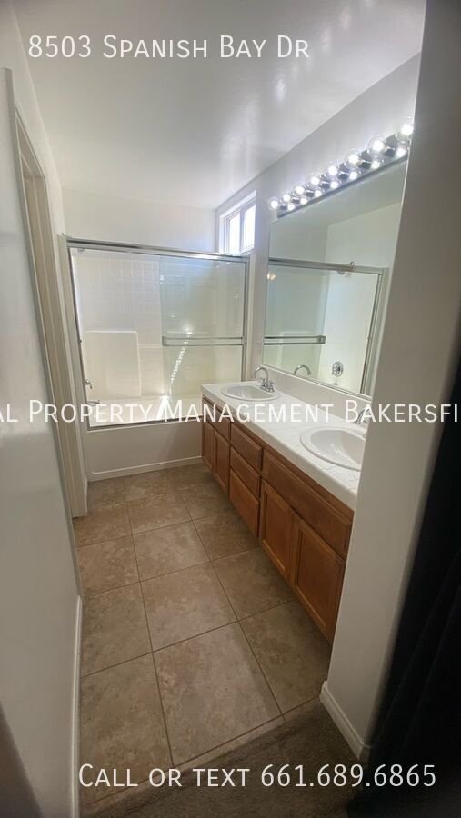 Building Photo - 8503 Spanish Bay Dr
