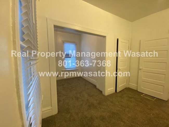 Building Photo - Spacious home near Universities in SLC Ava...