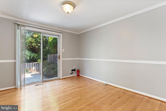 Building Photo - 10603 Tuppence Ct