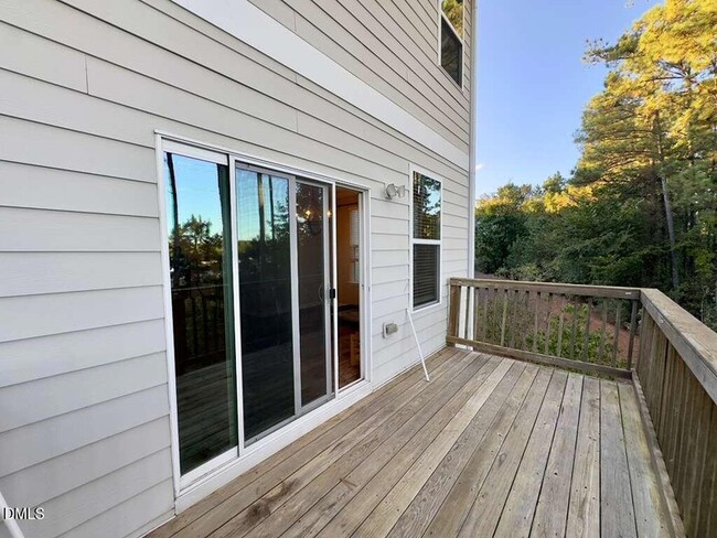 Building Photo - 2223 Chattering Lory Ln