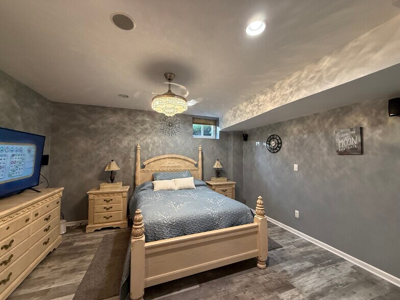 Building Photo - 131 Taylors Mills Rd