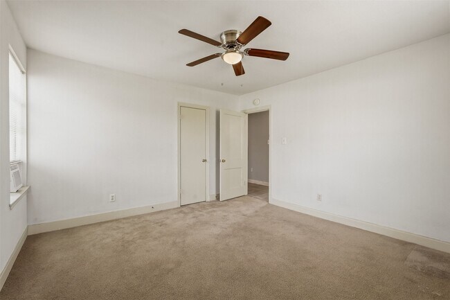 Building Photo - 7215 Apache St