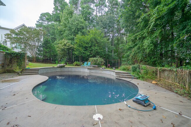 Building Photo - 442 Chatfield Pointe NW