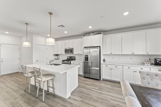 Building Photo - New Build, 4 bedroom, 3 full bathroom in the Master Planned Community; Landmark at Black Mountain...