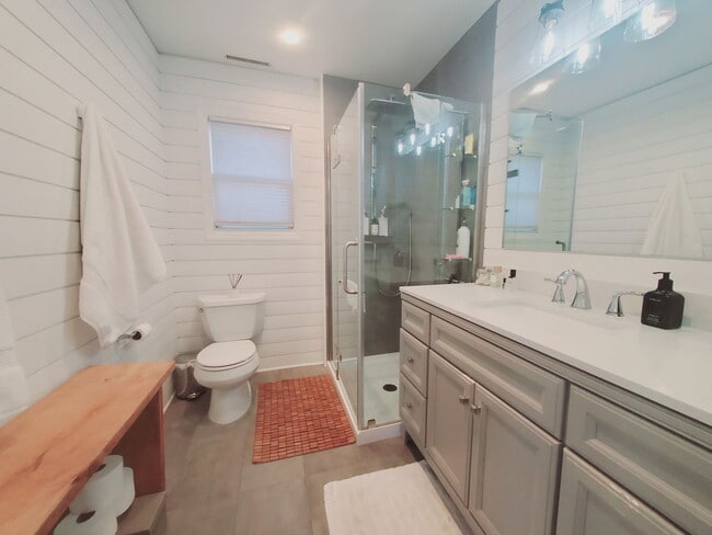 Building Photo - 29 Lexington Ave