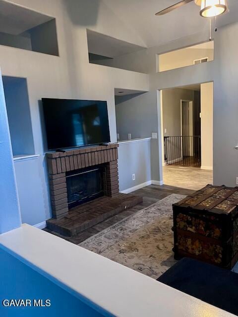 Building Photo - 2640 Bridle Path Dr