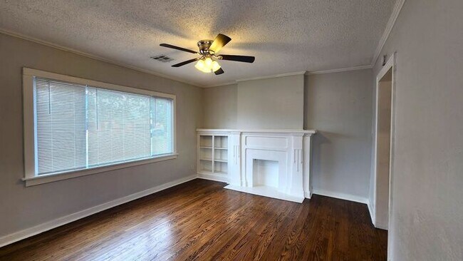 Building Photo - 2 Bed 1 Bath Duplex in the Aurora Addn NW OKC
