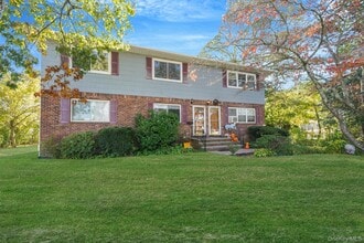 Building Photo - 38 Nassau St