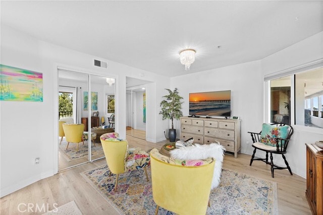 Building Photo - 210 Avenida Montalvo