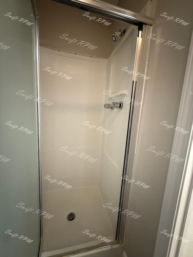 Building Photo - 8955 Hauser St