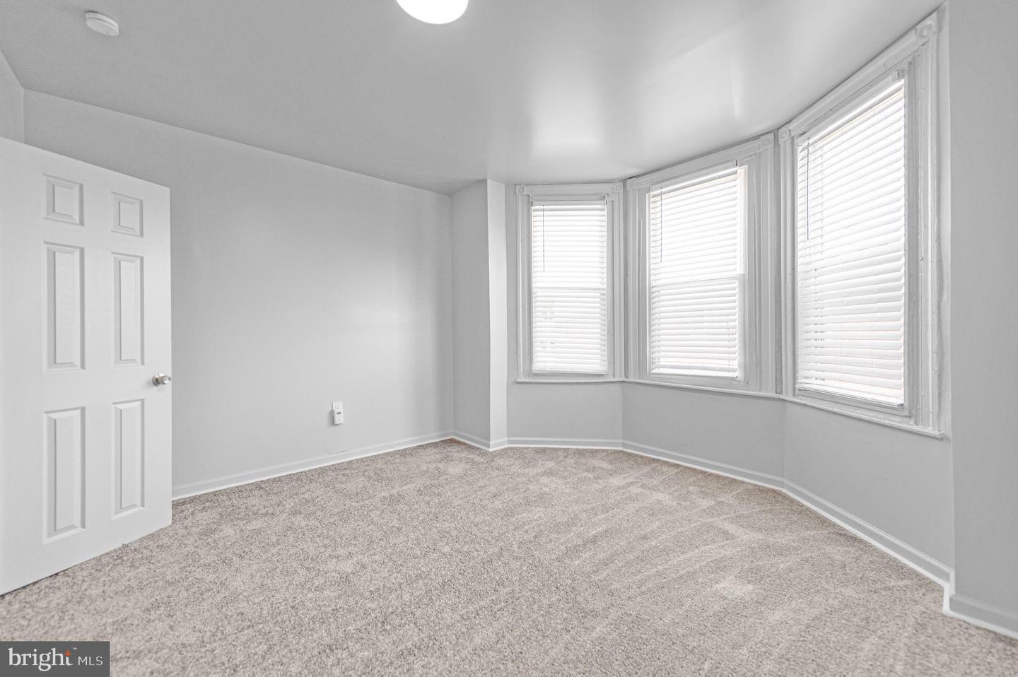 Building Photo - 3156 N 27th St