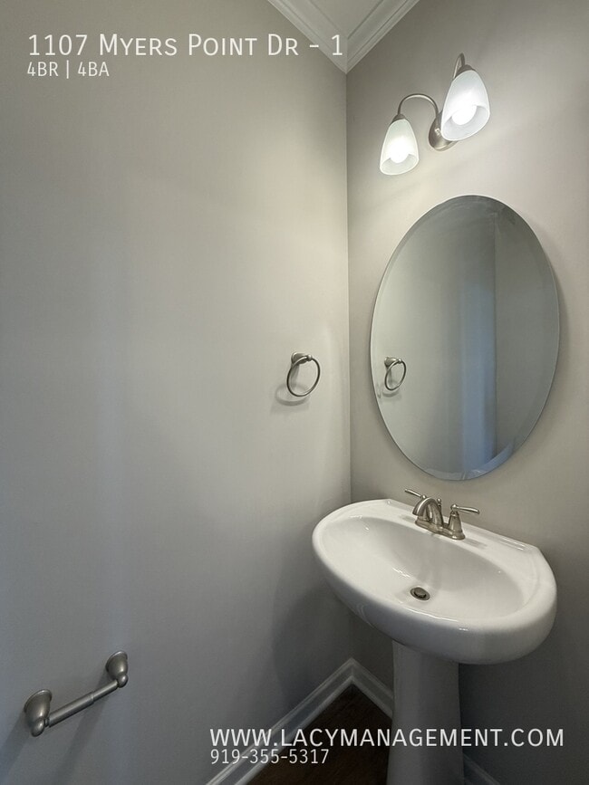 Building Photo - 1107 Myers Point Dr