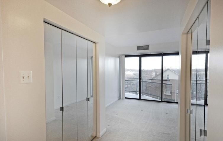 Bedroom - 1530 Key Blvd