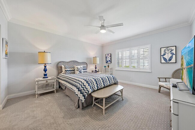 Building Photo - 550 S Ocean Blvd