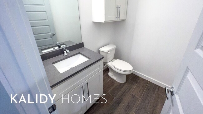 Building Photo - 17636 Salma Rd