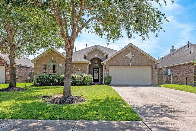 Building Photo - 119 Emerald Loch Ln