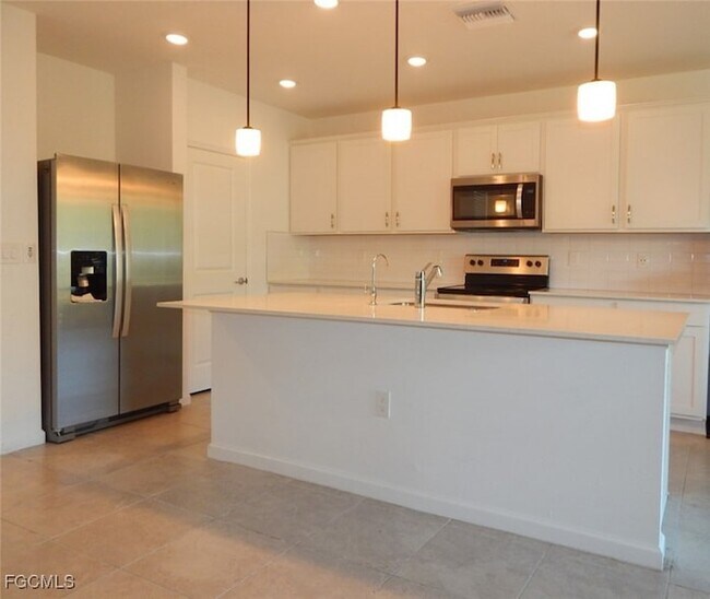 Building Photo - 1437 Weeping Willow Ct