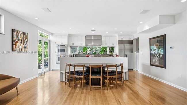 Building Photo - 4805 Cherokee Ave